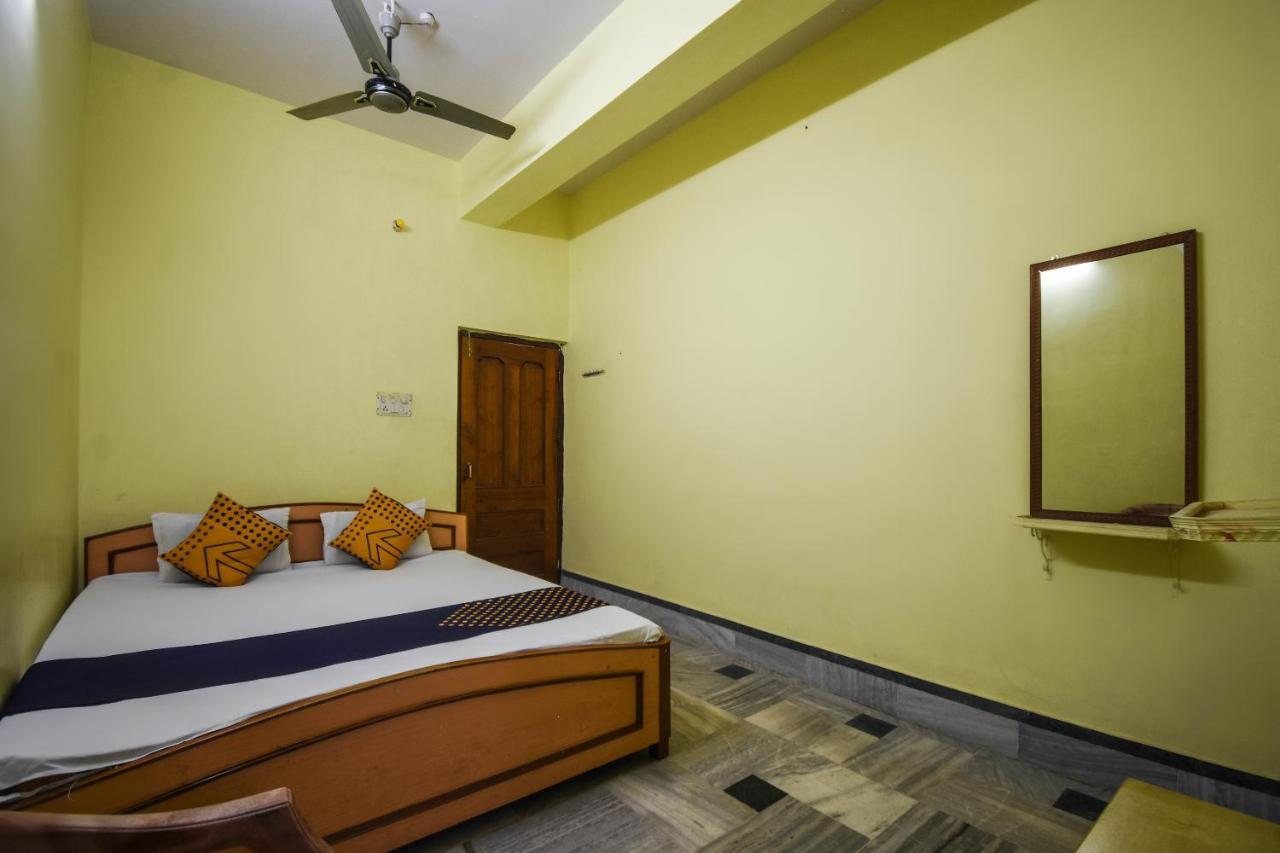 Hotel Rajmahal Bānkura Buitenkant foto
