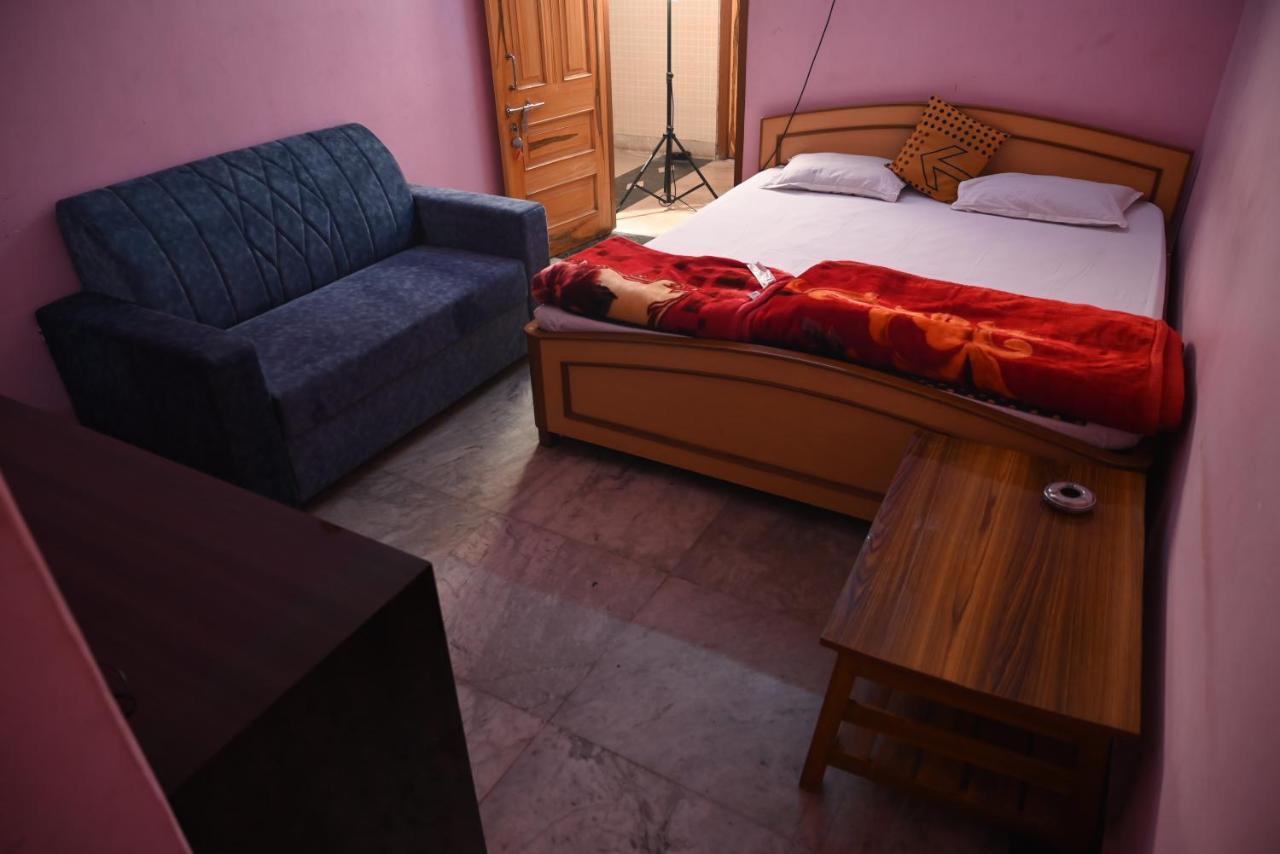 Hotel Rajmahal Bānkura Buitenkant foto